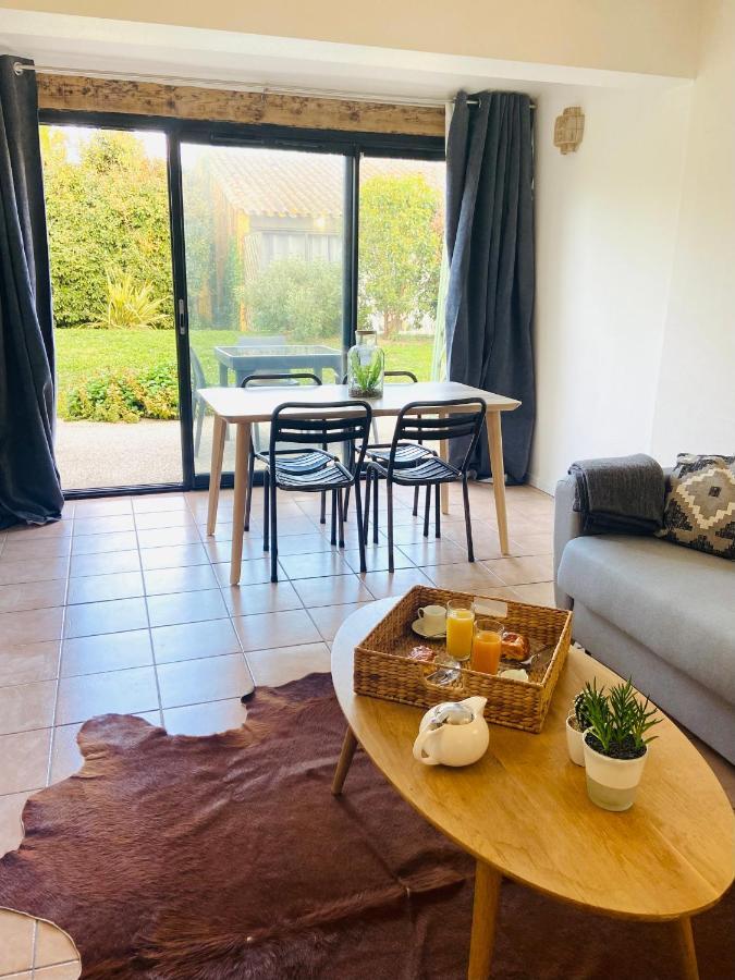 Appart dans résidence avec Piscine à Arles Exterior foto